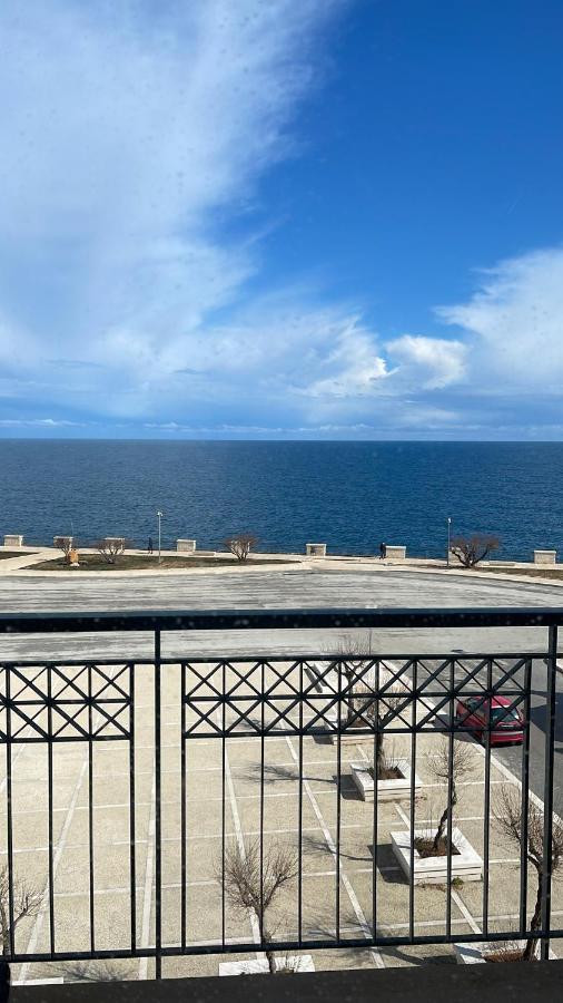 Вілла Mareincasa Dimora Luxury Поліньяно-а-Маре Екстер'єр фото